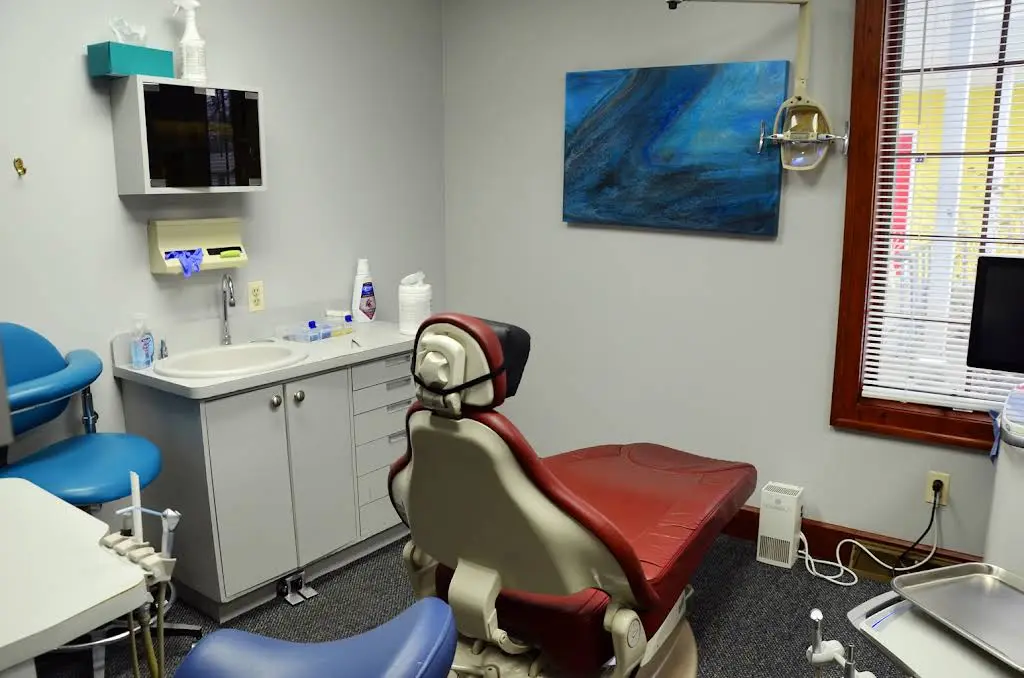 Cascade Village Dental - Dr. Lauryne Vanderhoof