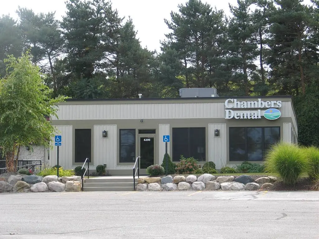 Chambers Dental: Randall Chambers DDS