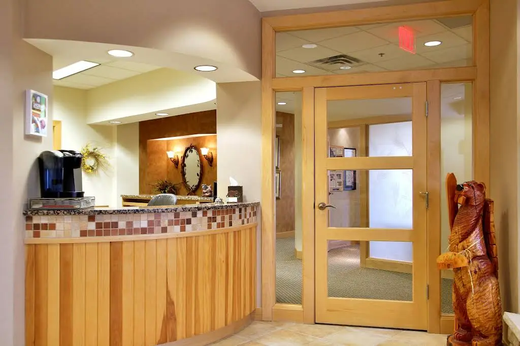 Brennan Family and Cosmetic Dentistry