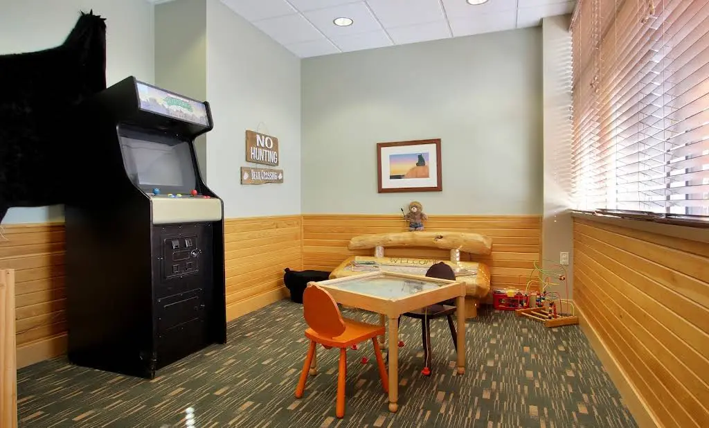 Brennan Family and Cosmetic Dentistry
