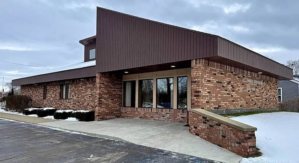 Uribe Dental Center