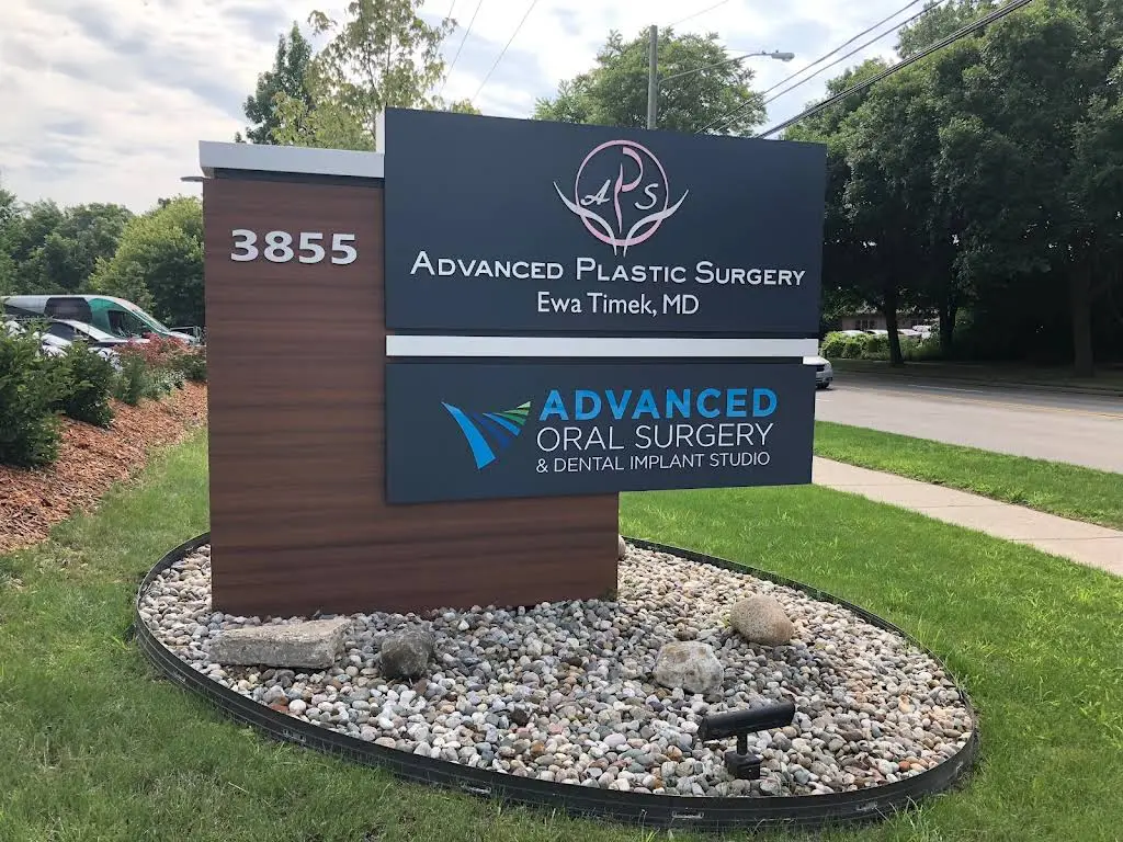 Advanced Oral Surgery & Dental Implant Studio