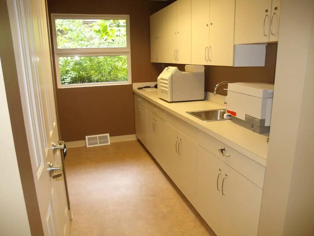 Elias Dental Lab, Inc.