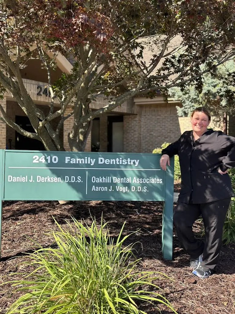 Oakhill Dental Associates