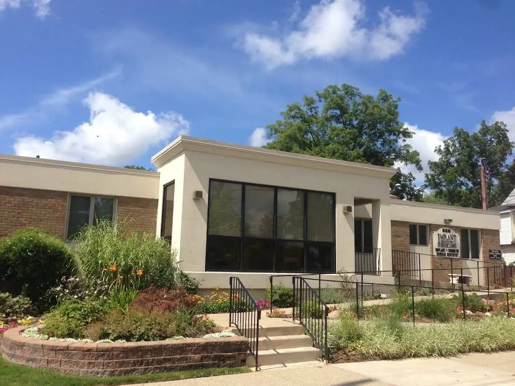 Implant Dentistry of Greater Lansing