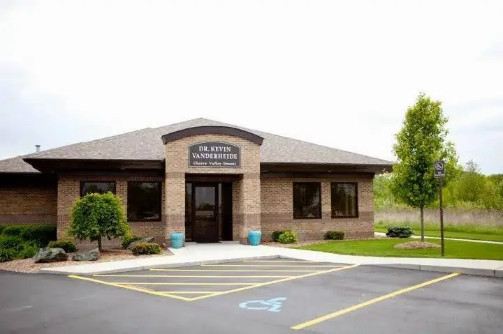 Kevin VanderHeide DDS