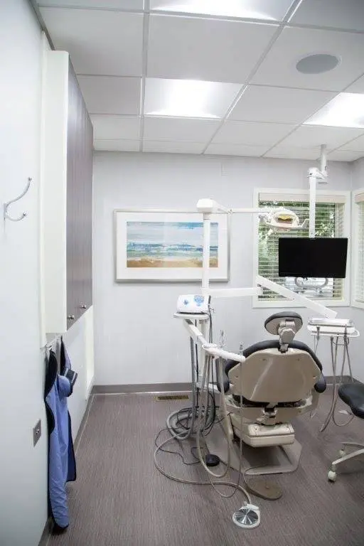 44 West Dental Professionals
