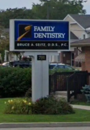 Daniel D Seitz DDS PC
