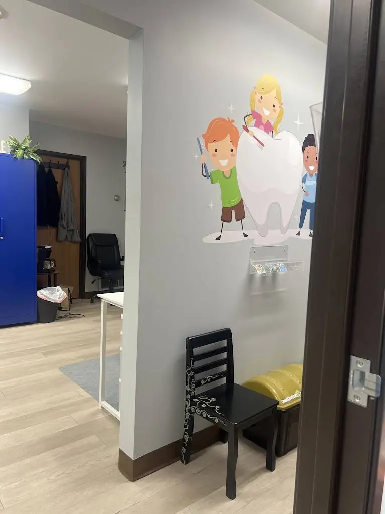 Painless Dentistry - Lansing