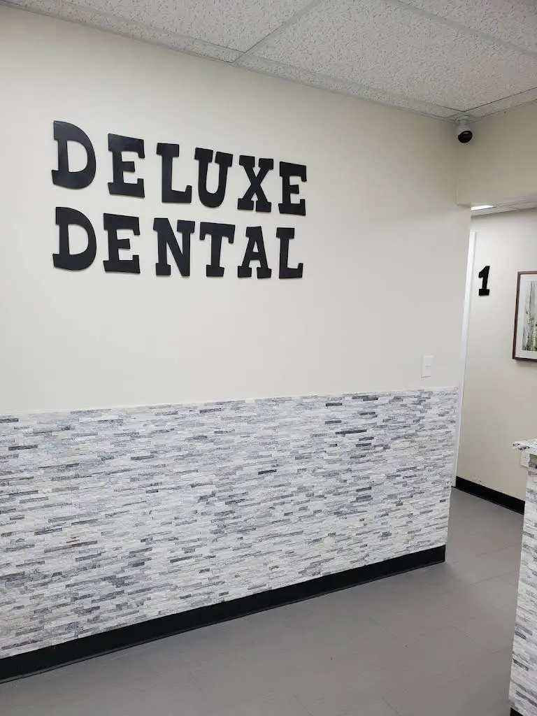 Deluxe Dental Mount Morris