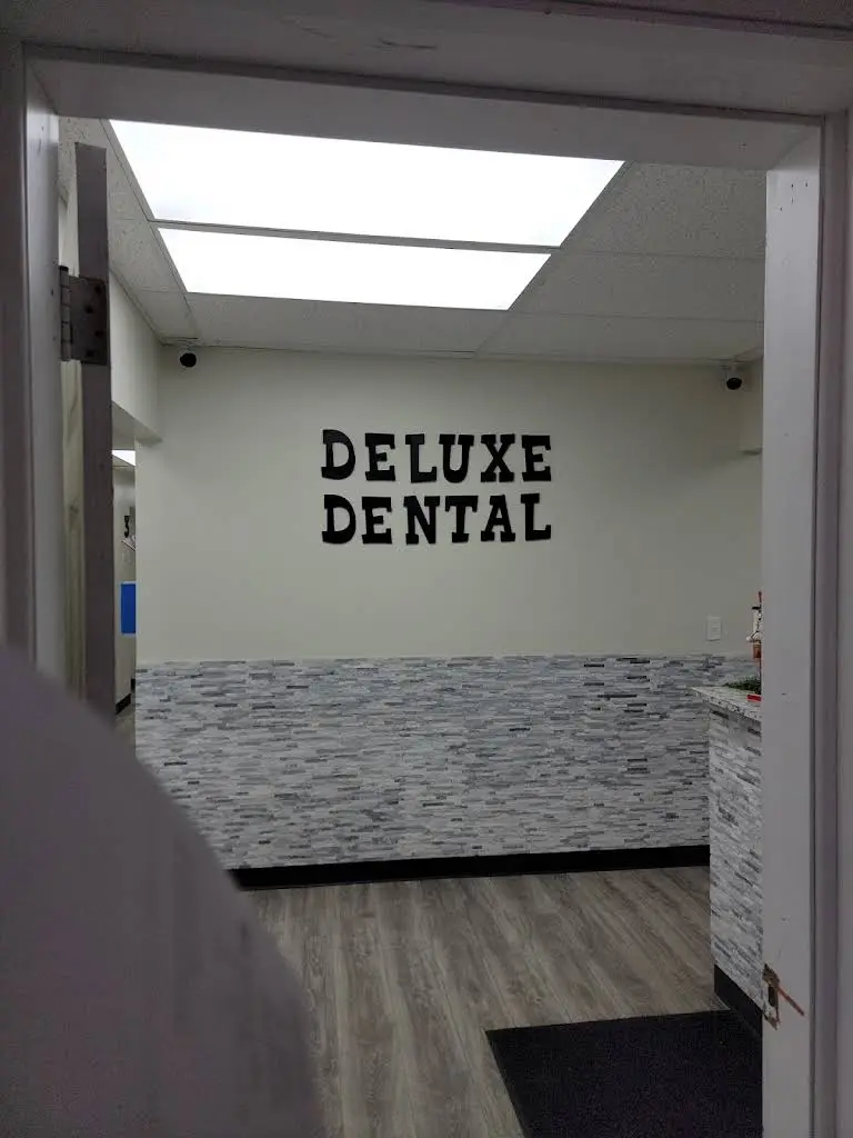 Deluxe Dental Mount Morris