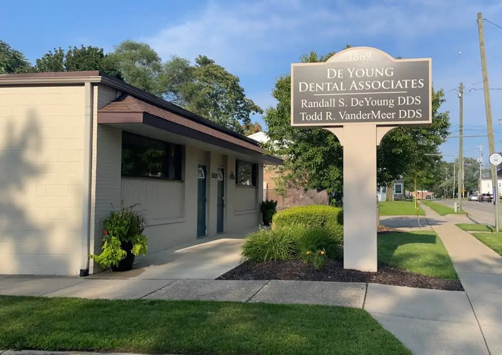 De Young Dental Associates, PLLC