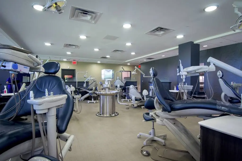 Family Health Center - Alcott Dental