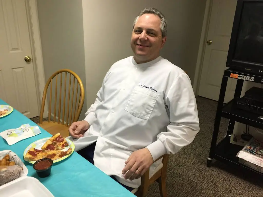 James D. Thomas, DDS, PC