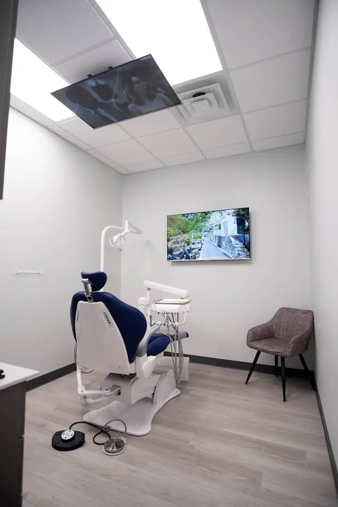 Aqua Dental