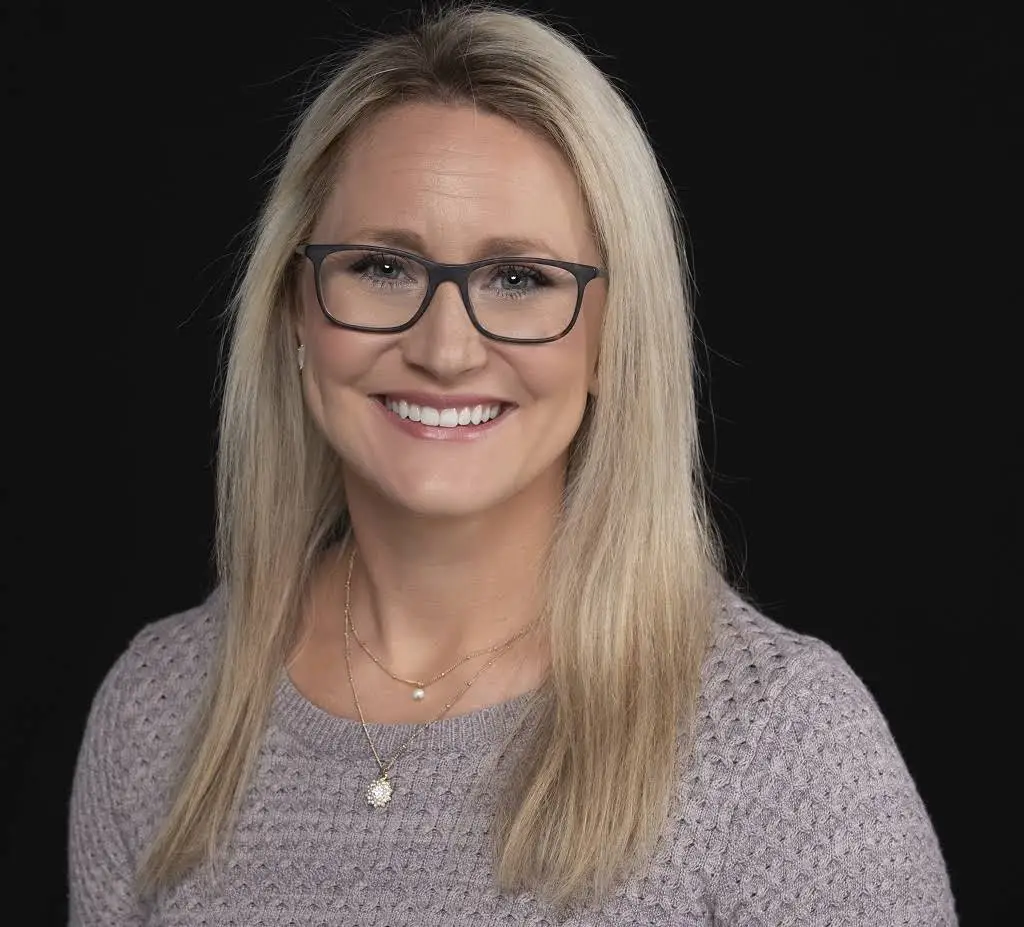 Modern Dentistry Associates: Dr. Andrea Godawa
