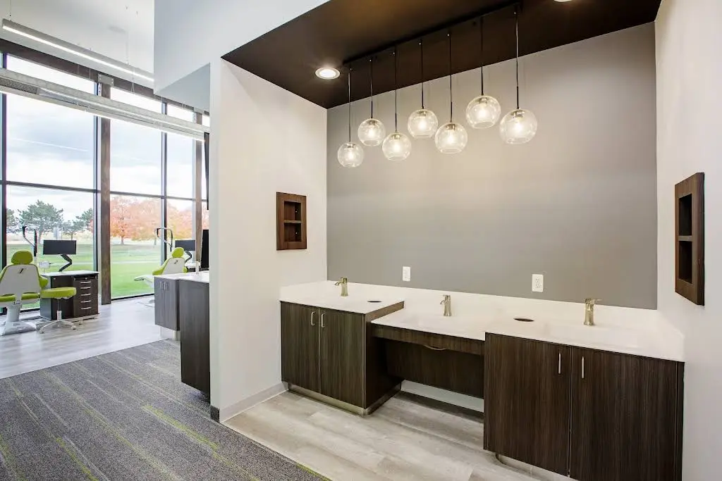 DeHaan Orthodontics