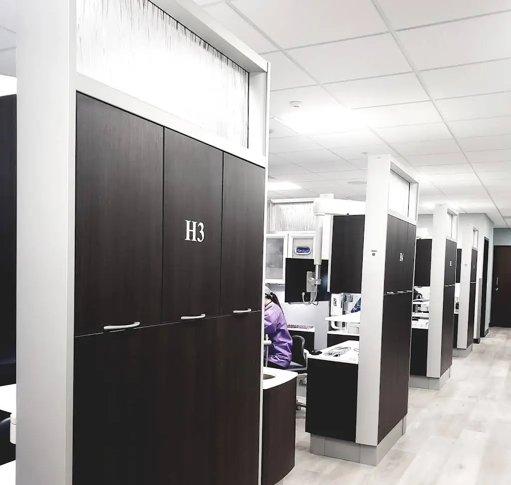 Elkhart Dental & Implant Center