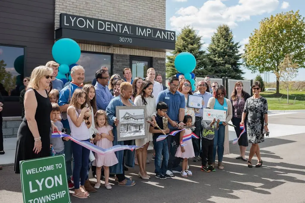 Lyon Dental Implants and Oral Surgery