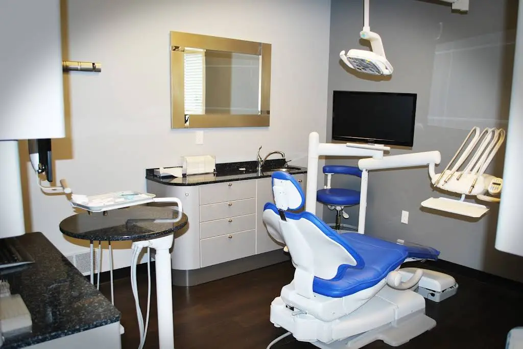 Ruffino & Whitford Cosmetic and Family Dentistry