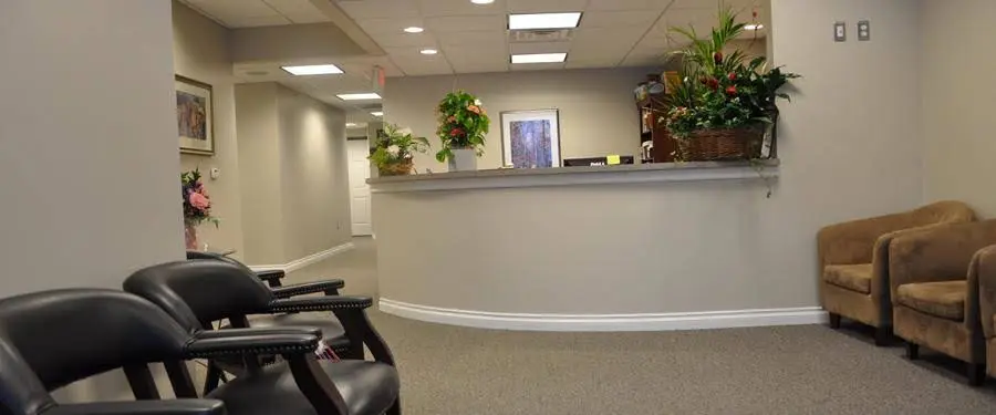 Leigh Family & Cosmetic Dentistry
