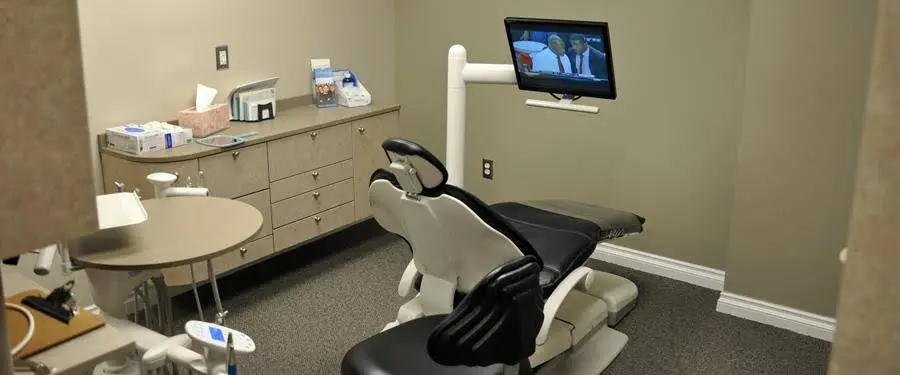 Leigh Family & Cosmetic Dentistry