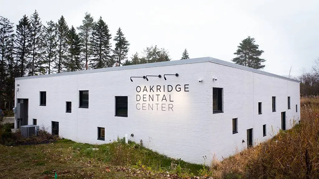 Oakridge Dental Center