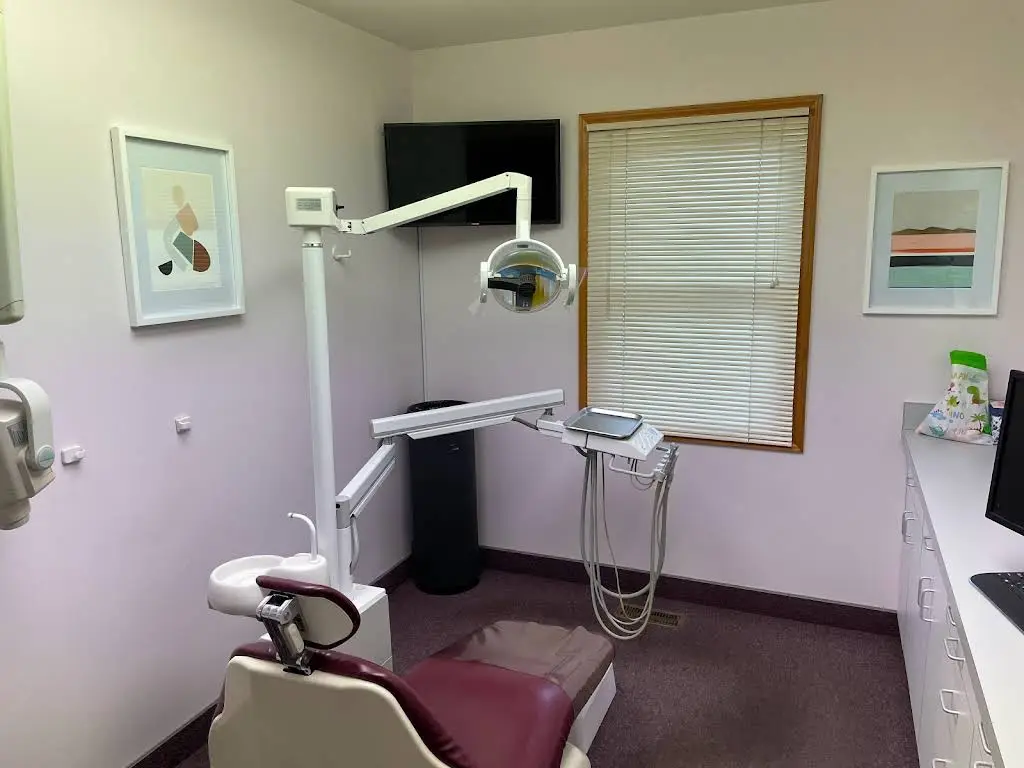 East Lake Dental