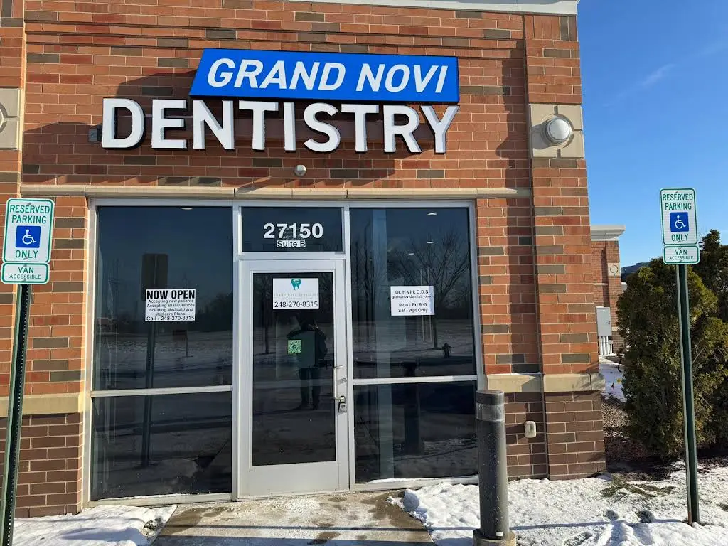 Grand Novi Dentistry