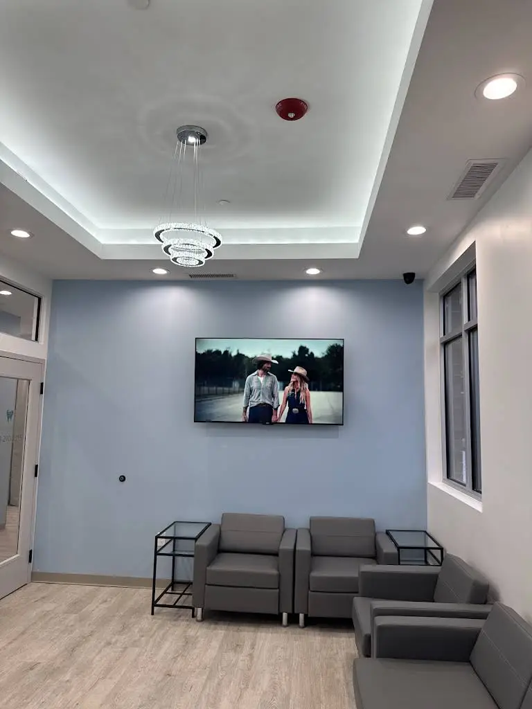 Grand Novi Dentistry
