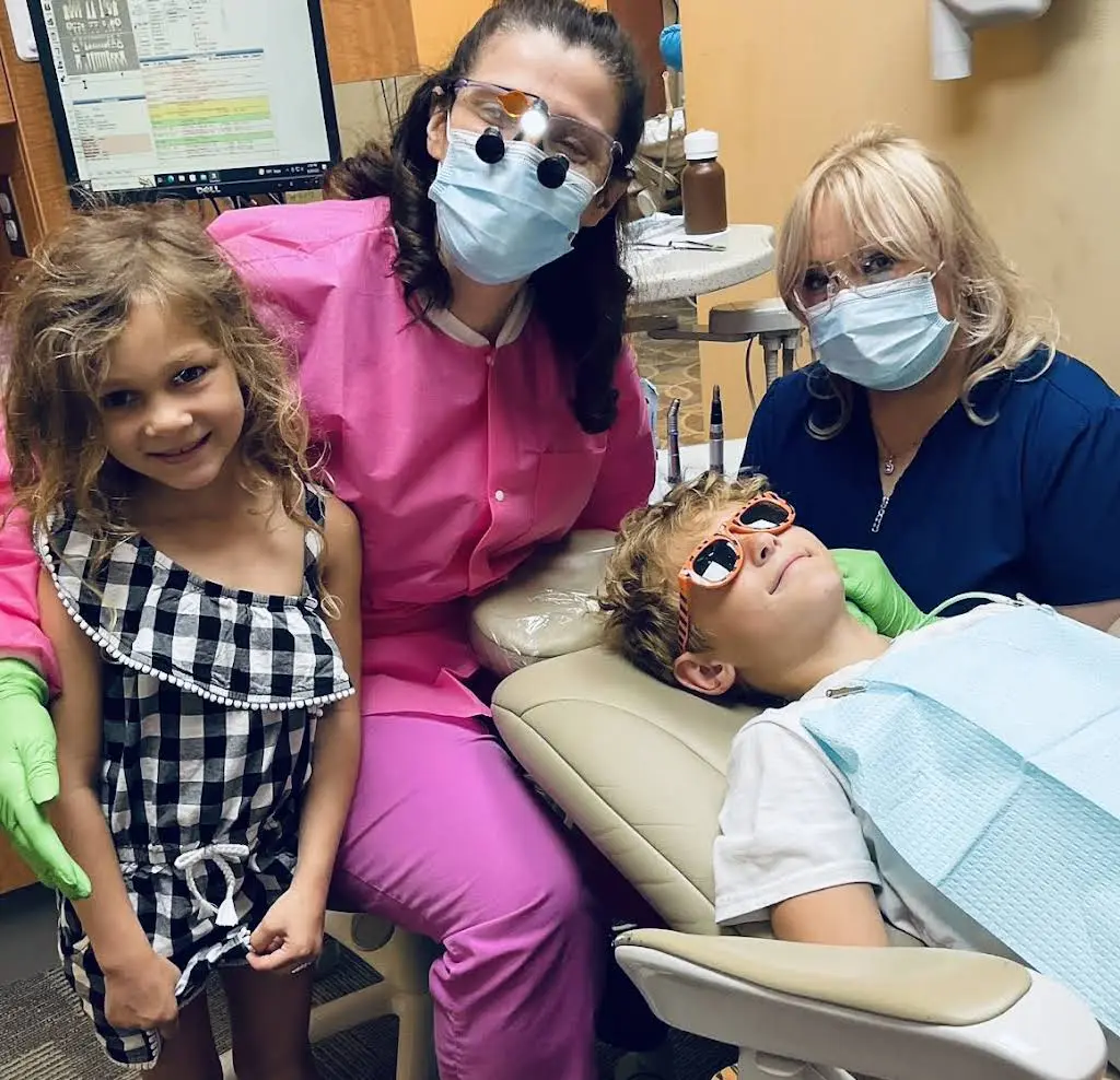 Pearly Smile Dental Studio