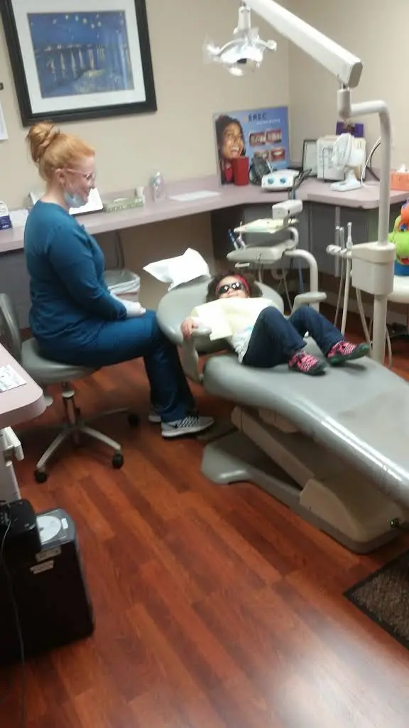 Elegant Edge Dentistry - Dr. Gregory Mansour, DDS