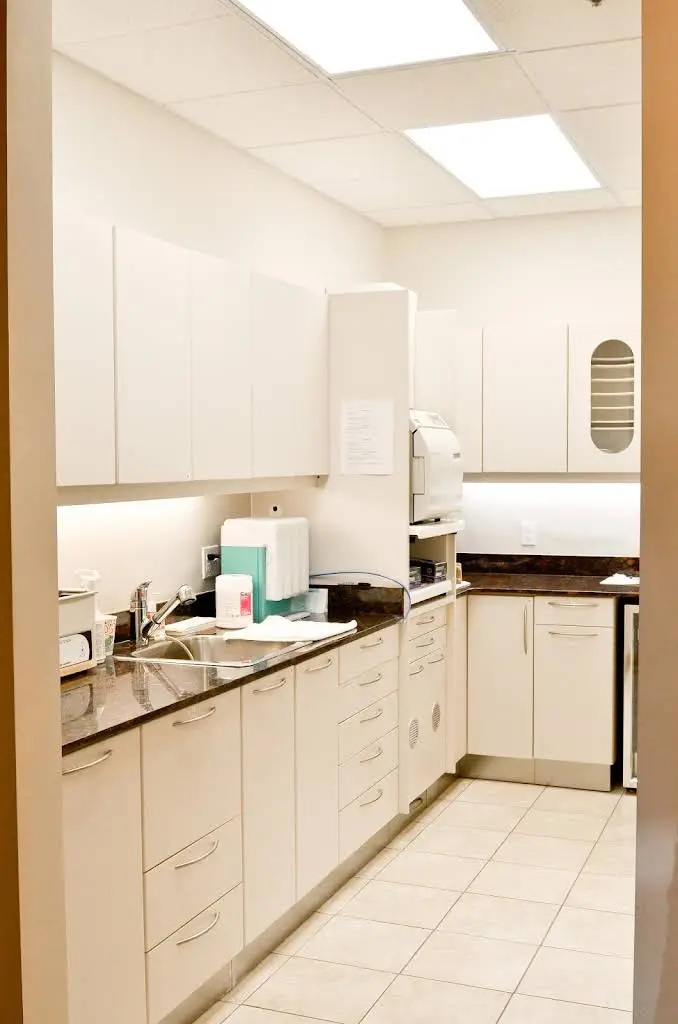 AH Dentistry | Alberto A. Herrero, DDS
