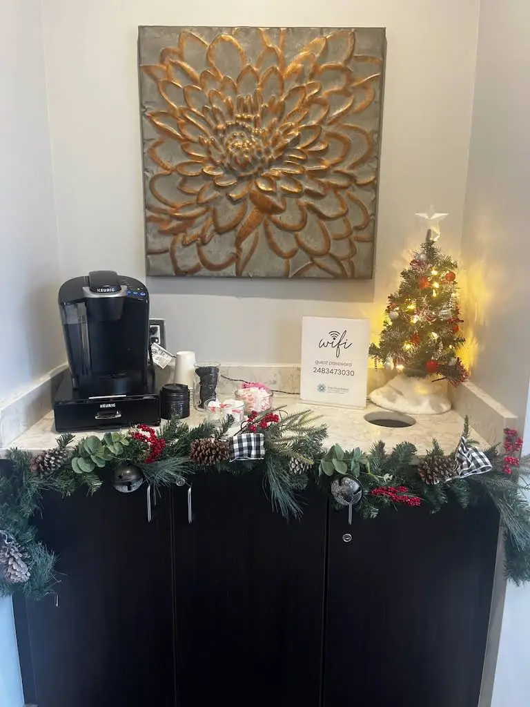 Novi Oaks Dental