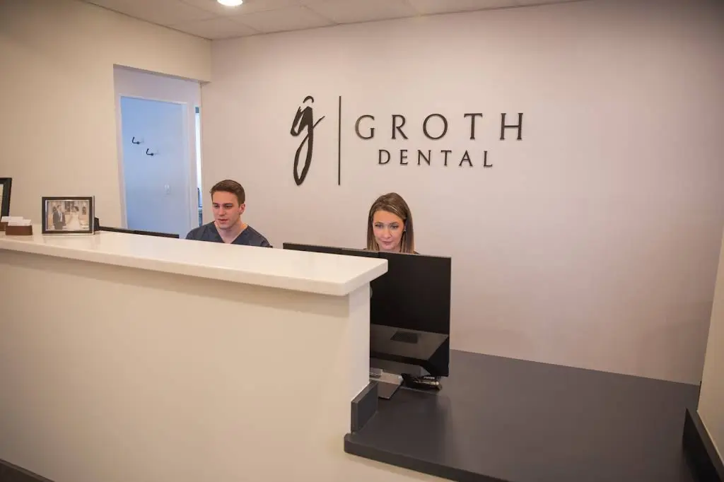 Groth Dental - Bingham Farms
