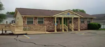 Cross Roads Dental / Suzann Hallman DDS PC