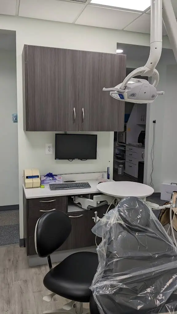 Glowing Smiles Dental