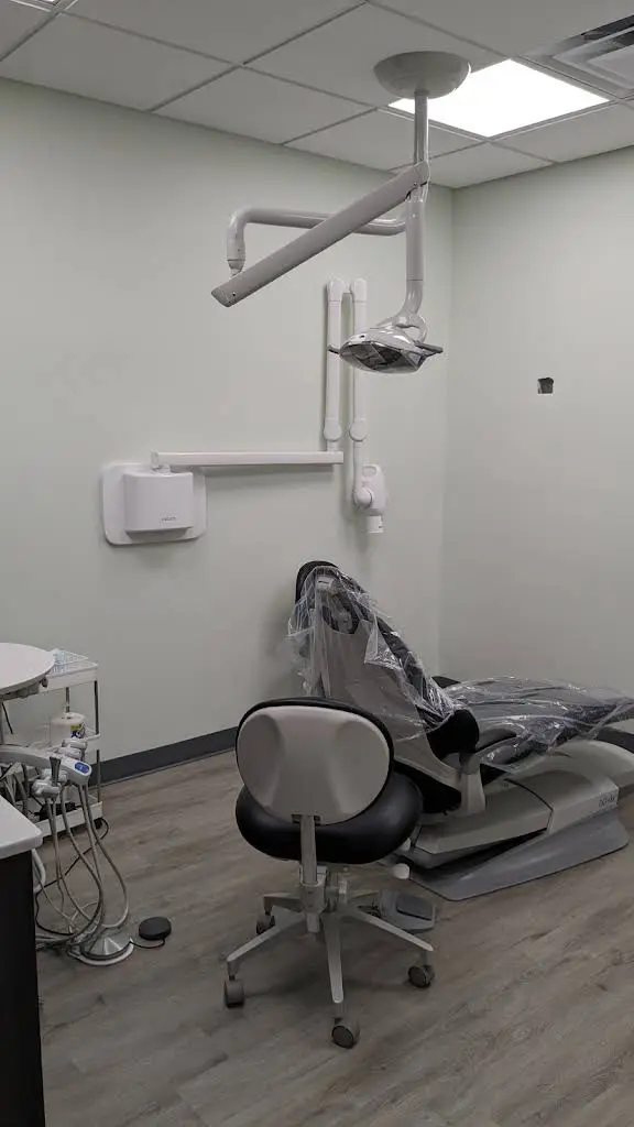 Glowing Smiles Dental