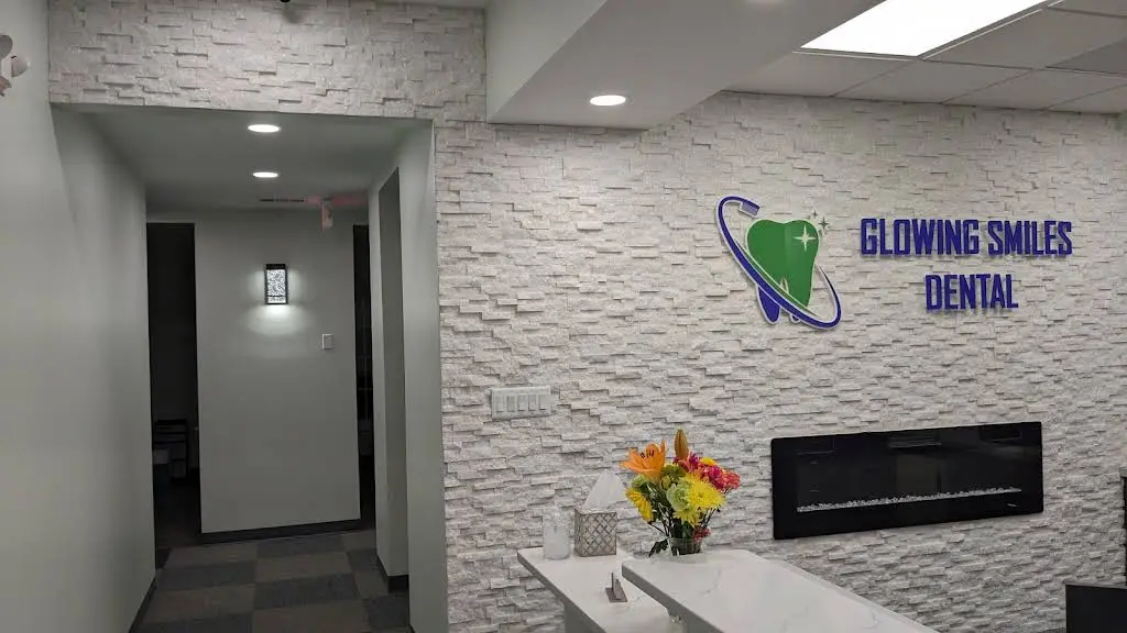 Glowing Smiles Dental
