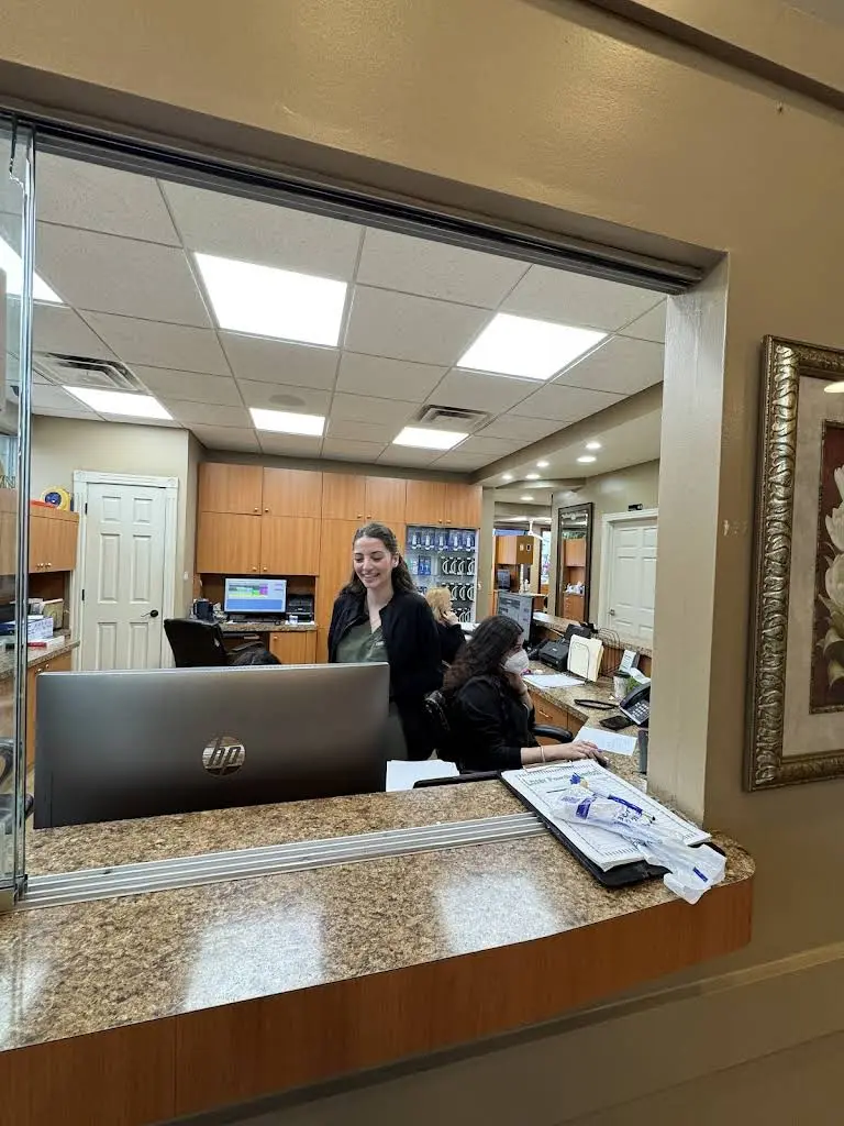 Laser Family Dental / Dental Implant Center of MI