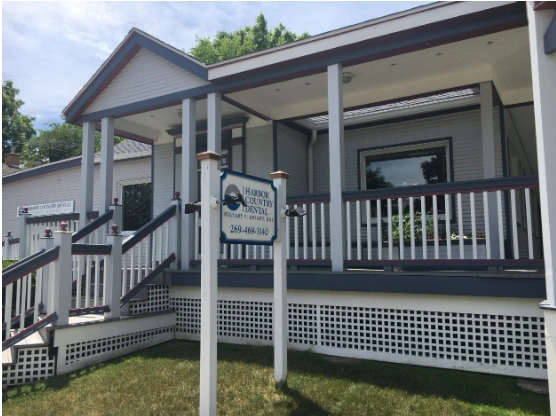 Harbor Country Dental: Hillary V. Knight, DDS