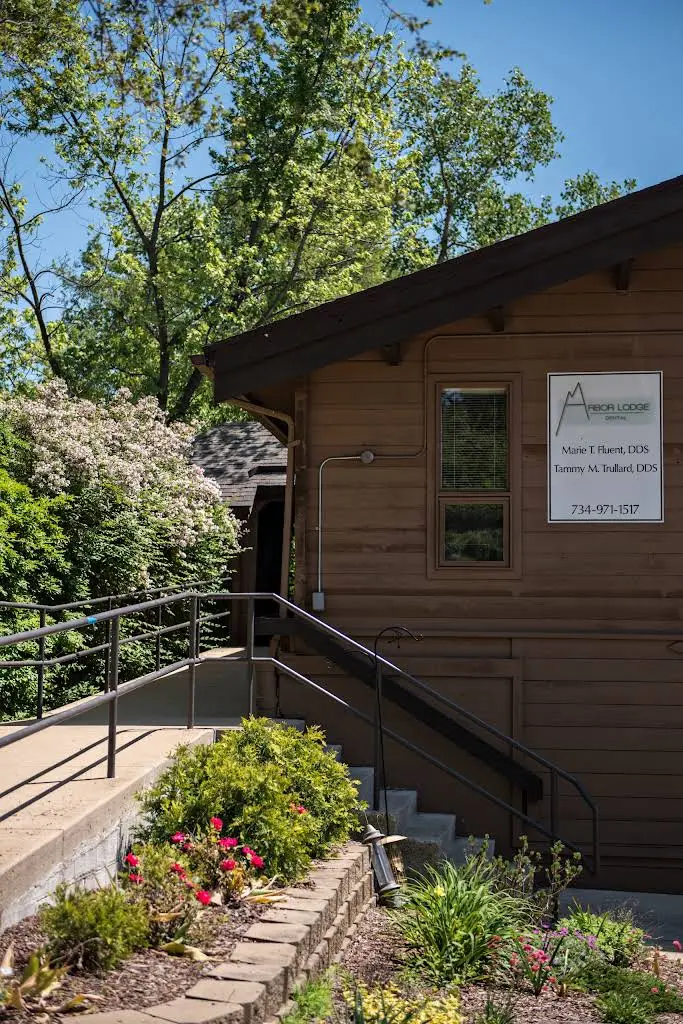 Arbor Lodge Dental