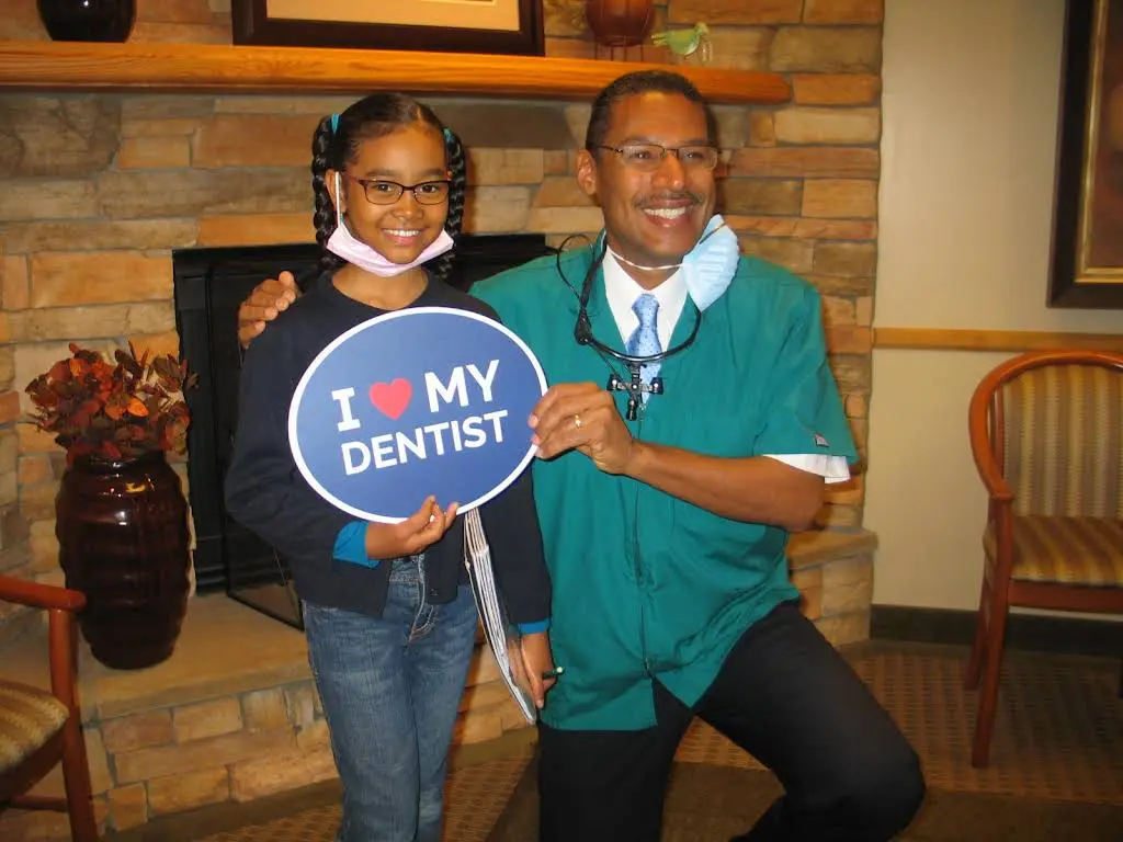 The Lee Center for Cosmetic & Family Dentistry