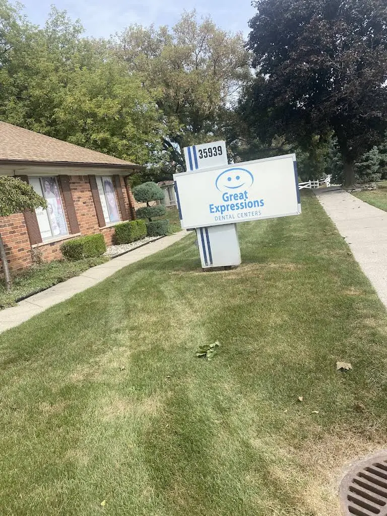 Great Expressions Dental Centers - Moravian