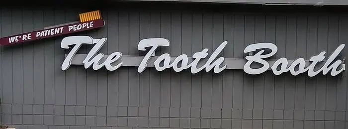 The Tooth Booth: Dr. Nawar Sileewa
