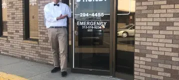 Dr. Dennis D'Hondt DDS