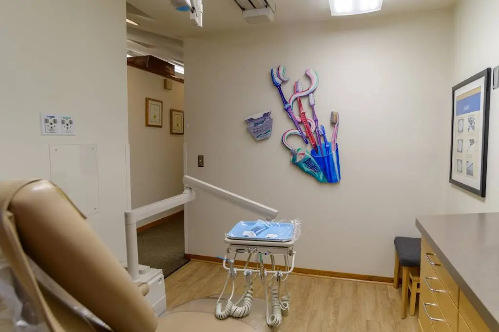 Dinka Dental