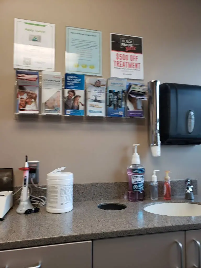 Bright Side Dental