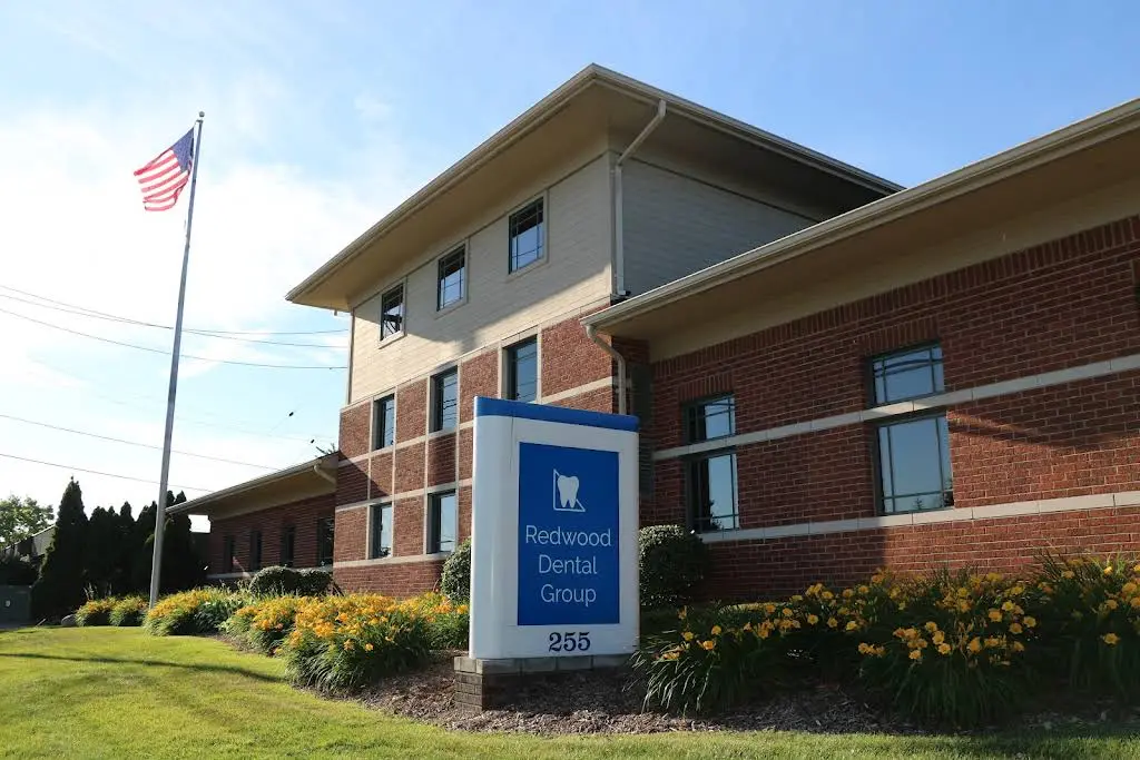 Redwood Dental Madison Heights