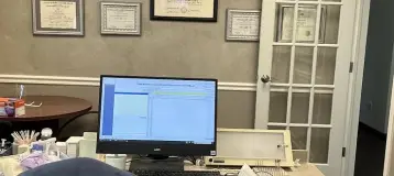 Apple Dental & Implant Center